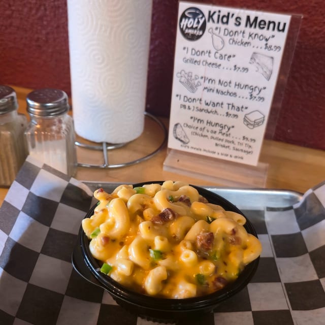 Queso Mac with Bacon And Jalapeno added.
